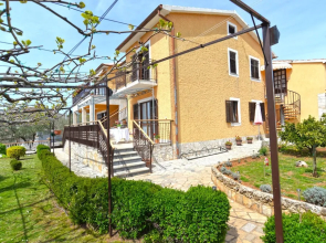 Apartments Maria 1021