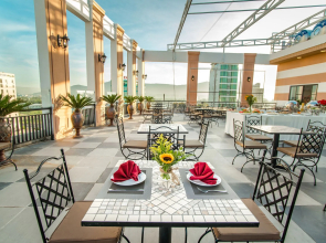 Ngoc Lan Hotel