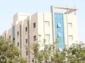 Hotel Pushpak Park