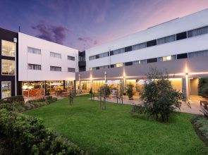 Atura Dandenong