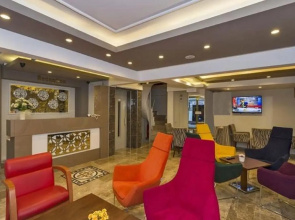 Metrolux Hotel