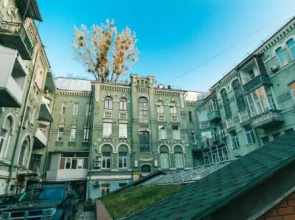 Apartment at Khreshchatyk