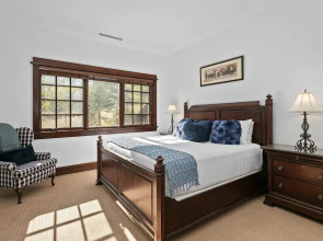 Arrowleaf Lodge at Deer Valley Resort - Three Bedroom Residence #110 3 Condo