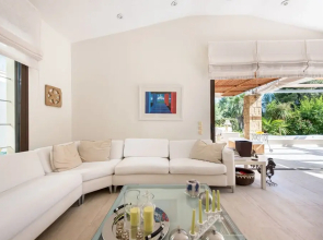Dream Villa with pool by JJ Hospitality