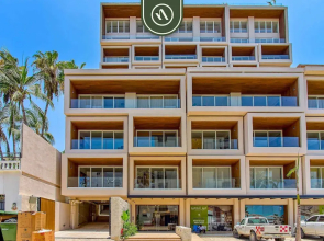New 1 BR Condo With Amazing Rooftop Pool - Jacuzzi