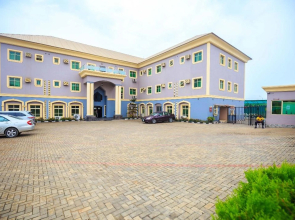 Royal Terrace Hotel & Towers