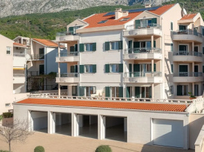 Villa Tucepi Apartments