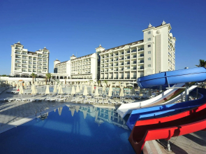 Lake & River Side Hotel & Spa