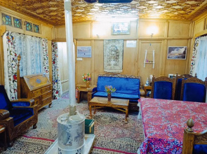 Houseboat New Jeddah