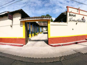 Hotel Lirice Colonial