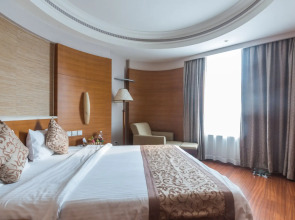 Отель Sanya Baohong