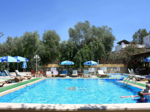 Toloman Hotel Bitez Beach