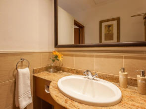 Courtyard Hotel Arcadia