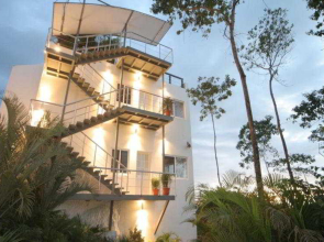 Gaia Hotel And Reserve 