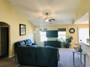 Spacious 3 BR Ranch House W Patio Yard in a Quiet Suburb