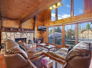 Mount Shasta Retreat #2073 by Big Bear Vacations