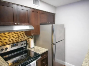 Brief Homes - Oakland Park Victor 2 Bedroom #9