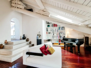 My Home In Como - Exclusive Atticex