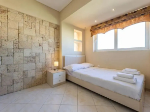 Peristeri 2 BD flat next to metro Agios Antonios