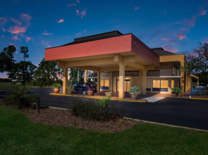 SureStay Hotel by Best Western St. Pete Clearwater Airport