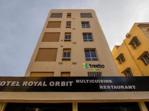 Treebo Royal Orbit, Metropoliton