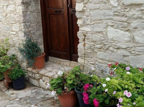 Romios Holiday Apartments