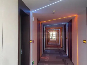 Aorui Esports Hotel (Xiushui Bus Terminal Branch)