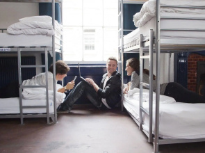 PubLove @ The Steam Engine - Hostel