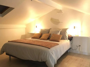 Appartement neuf entre mer et montagne.