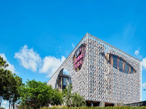 Crowne Plaza Changi Airport by IHG