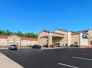 Best Western Sherwood Inn & Suites
