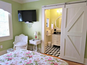 Pettigru Place Bed & Breakfast