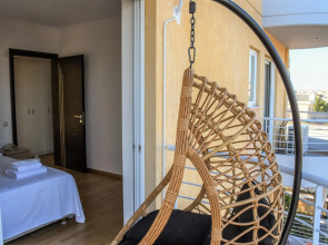 Boutique Penthouse next to Stavros Niarchos Foundation
