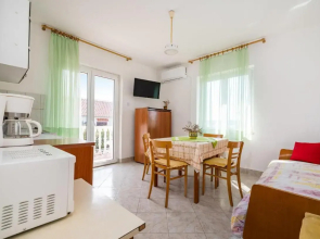 Apartment Nikice Gundica VI