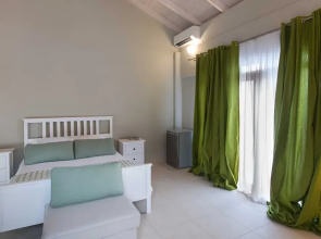 NV mini SUITES