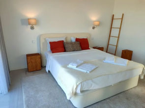 2 Terraces Flat River and Marina View