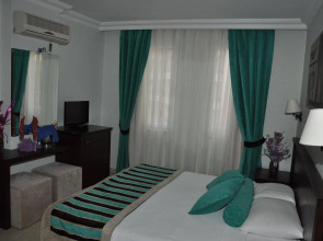 Kleopatra Royal Palm Hotel