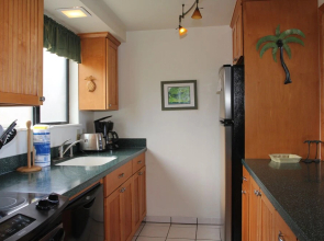 Hono Kai # C3 2 Bedrooms 2 Bathrooms Condo