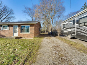 Family-friendly Getaway w/ Fire Pit in Ann Arbor