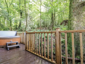 Woodland Retreat
