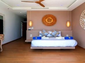 BLUE BUTTERFLY Luxury Pool Villa Koh Samui