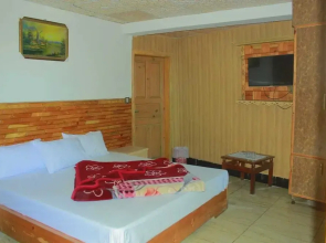 Home Land Resort