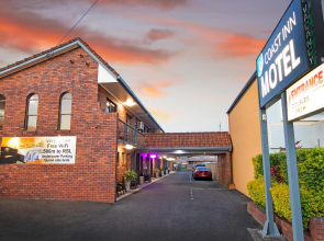 Coast Inn Motel