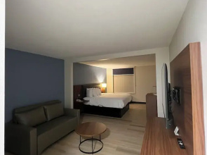 Sleep Inn & Suites