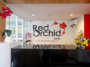 Red Orchid Hotel by Sajiwa