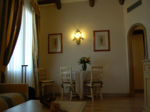 Villa Laguna