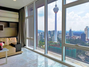 Platinum KLCC Kuala Lumpur by SabaSuites 