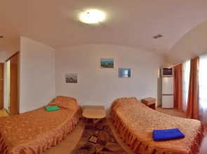 Гостиница «Зирка»