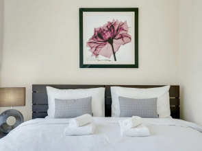 Modern Apartment in Dubai Marina Amazing Pool!