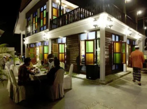 The Manor Beach Resort Besut